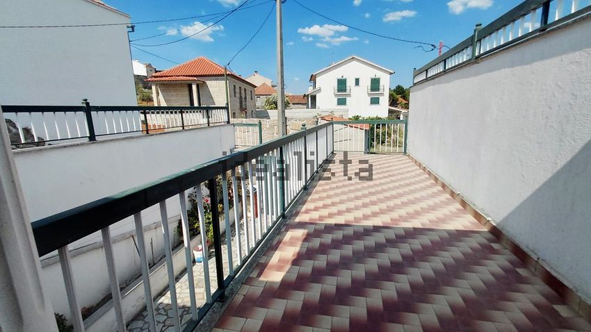Moradia T1 à venda em Aguiar da Beira e Coruche, Aguiar da Beira — foto 3