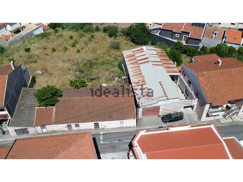 Moradia T3 em Santa Maria, São Pedro e Matacães, €375.000