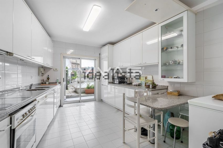 Apartamento T3 à venda em Oliveira, São Paio e São Sebastião, Guimarães — foto 12