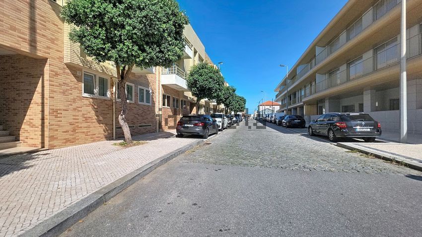 Apartamento T2 em Aver-o-Mar, €299.000