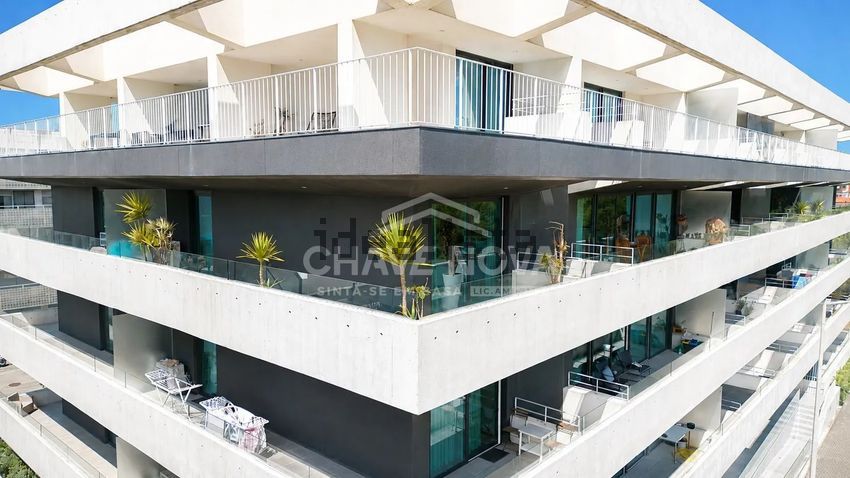 Apartamento T2 em Arcozelo, €449.000