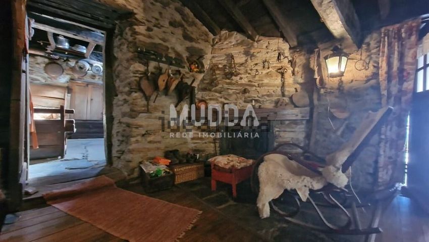 Moradia T5 à venda em Quirás e Pinheiro Novo, Vinhais — foto 13