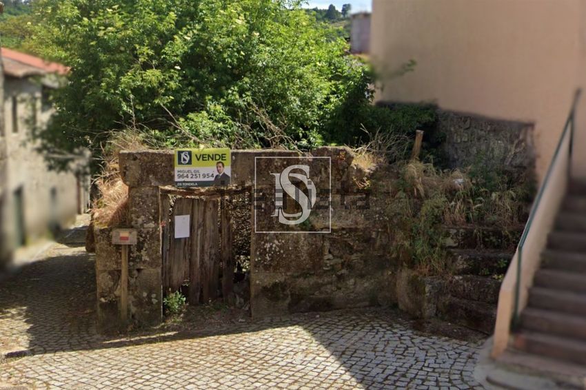 Moradia T0 à venda em Santos Evos, Viseu — foto 2