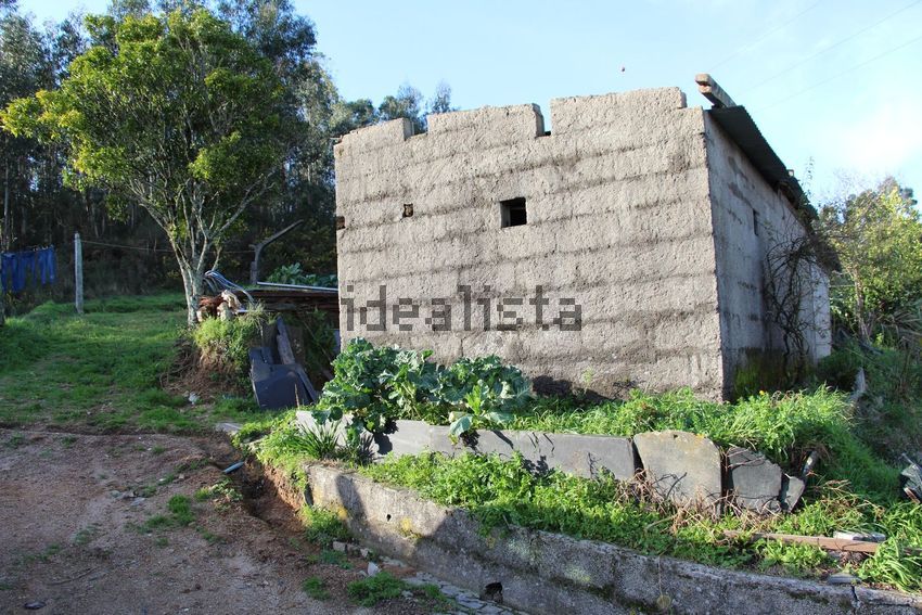 Moradia T2 em Lagares e Figueira, €47.500