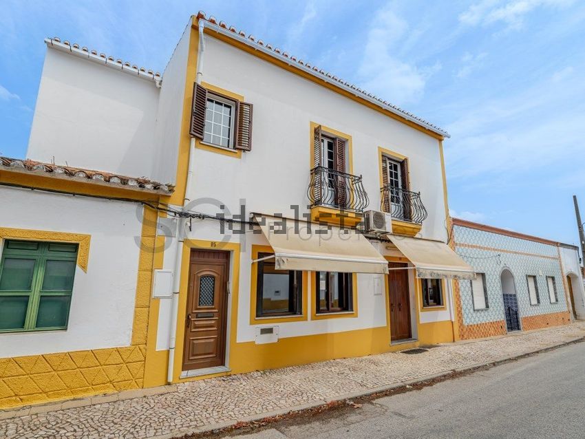Moradia T3 em Vila Nova de São Bento, €165.000