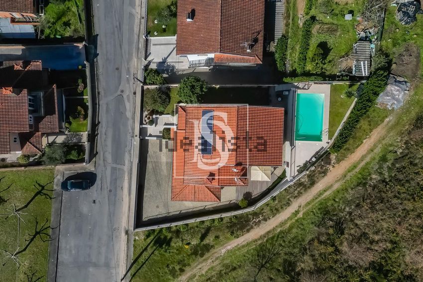 Moradia T4 à venda em Pombeiro de Ribavizela, Felgueiras — foto 3