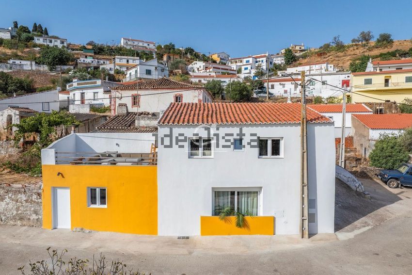 Moradia T2 em Odeleite, €250.000