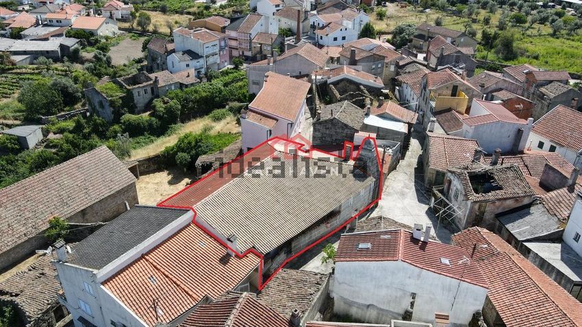 Moradia T4 à venda em Cativelos, Gouveia — foto 2