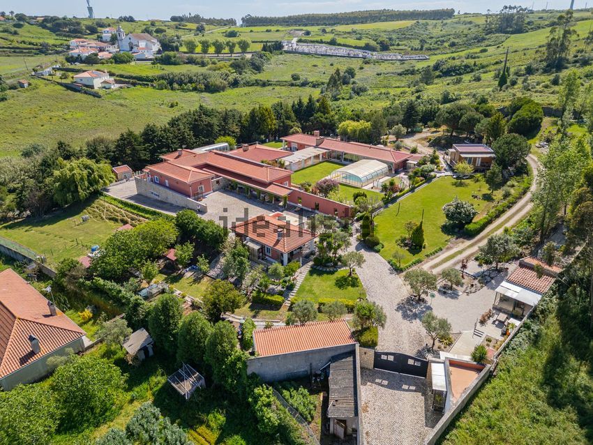 Moradia T6+ em Santo Quintino, €1.330.000