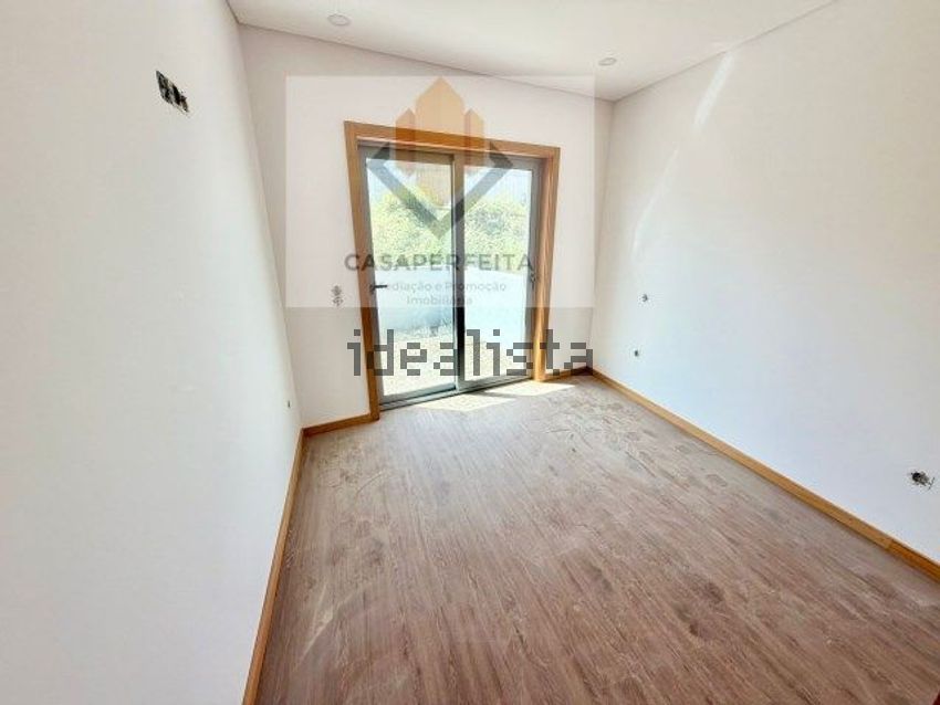 Apartamento T2 à venda em Nogueira da Regedoura, Santa Maria da Feira — foto 7