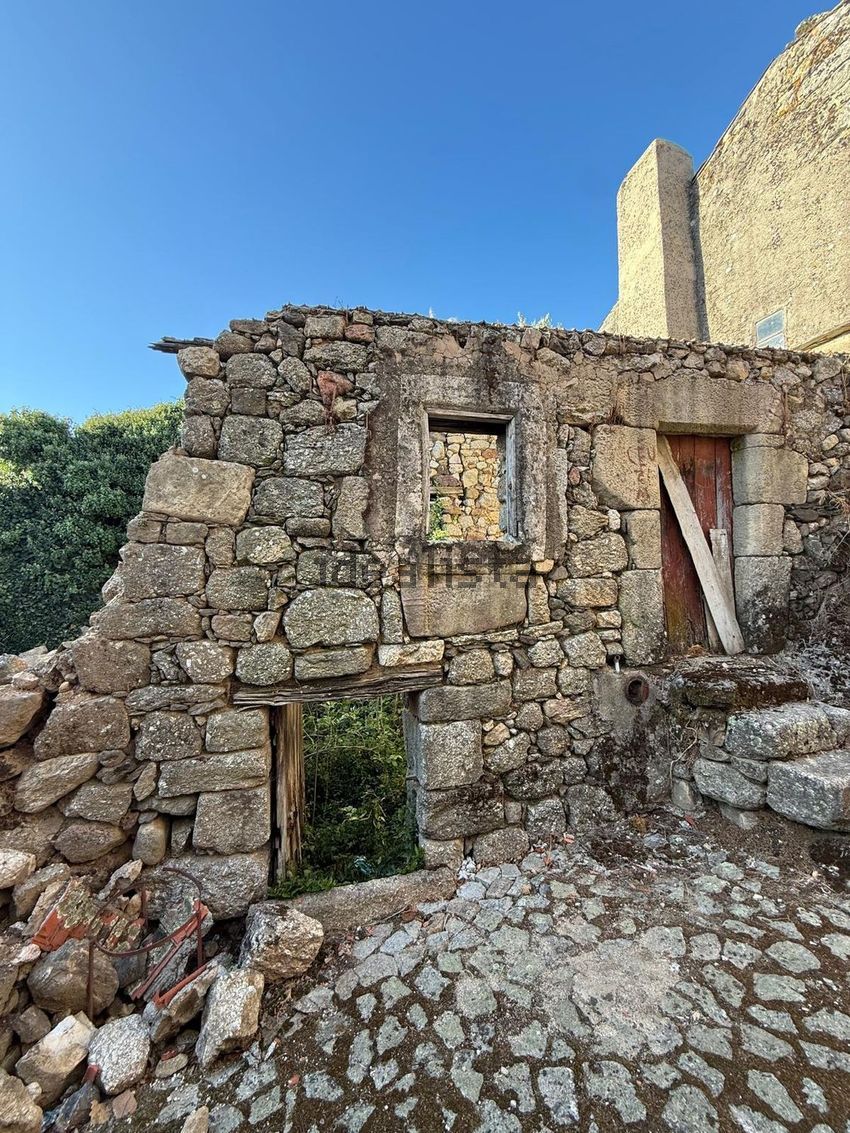Moradia T2 em Linhares, €20.500