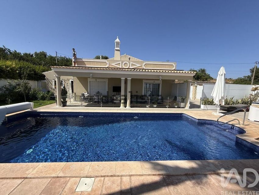 Moradia T4 em Almancil, €1.100.000