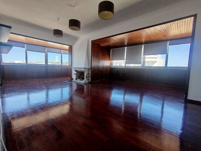 Apartamento T3 à venda em Almada, Cova da Piedade, Pragal e Cacilhas, Almada — foto 2