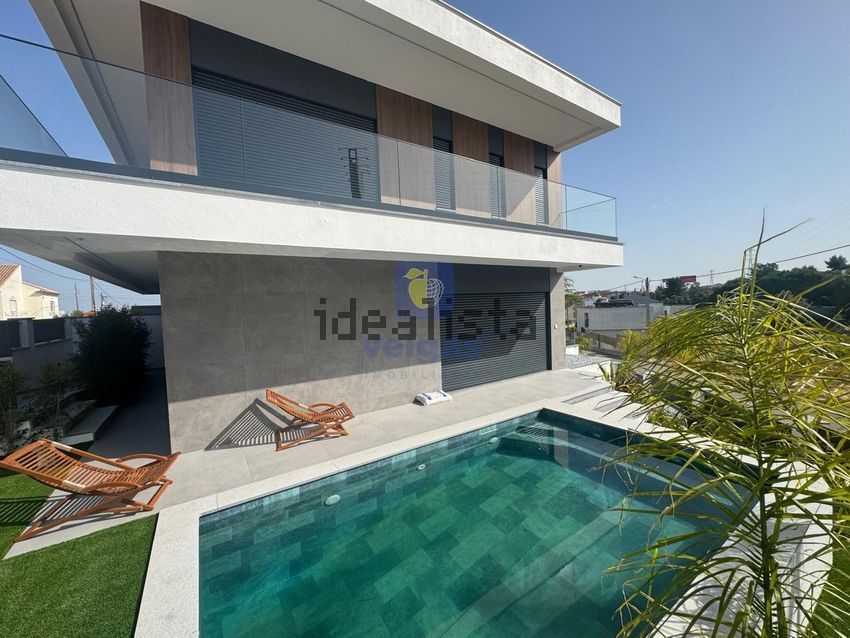 Moradia T4 à venda em Santa Iria de Azoia, São João da Talha e Bobadela, Loures — foto 8