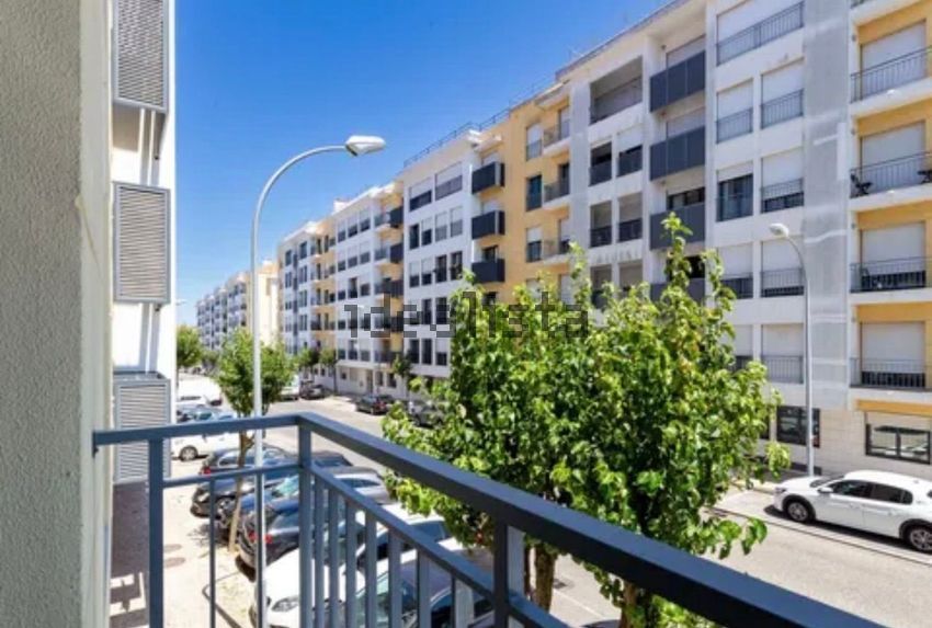 Apartamento T3 em Águas Livres, €549.500