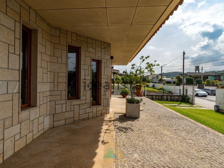 Moradia T4 à venda em Sequeira, Braga — foto 3