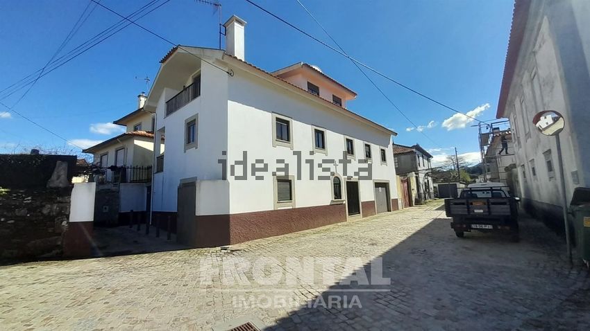 Moradia T3 em Venade e Azevedo, €270.000