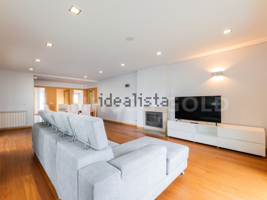 Moradia T5 à venda em Espinho, Braga — foto 8