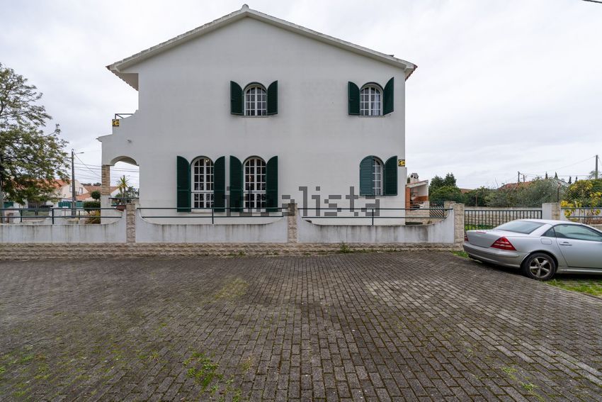 Moradia T6+ à venda em Santo António da Charneca, Barreiro — foto 2
