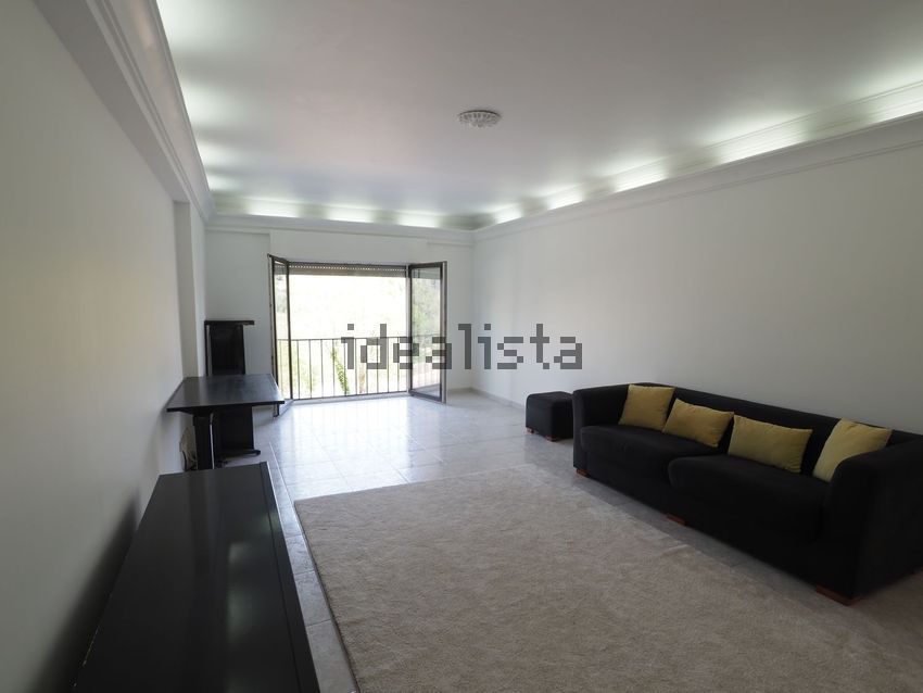 Apartamento T3 em Belas, €430.000