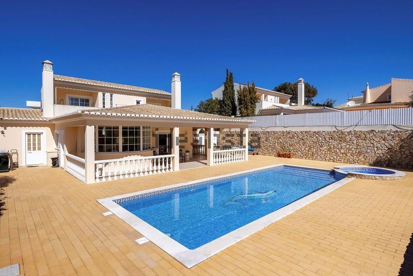 Moradia T4 em Luz, €775.000