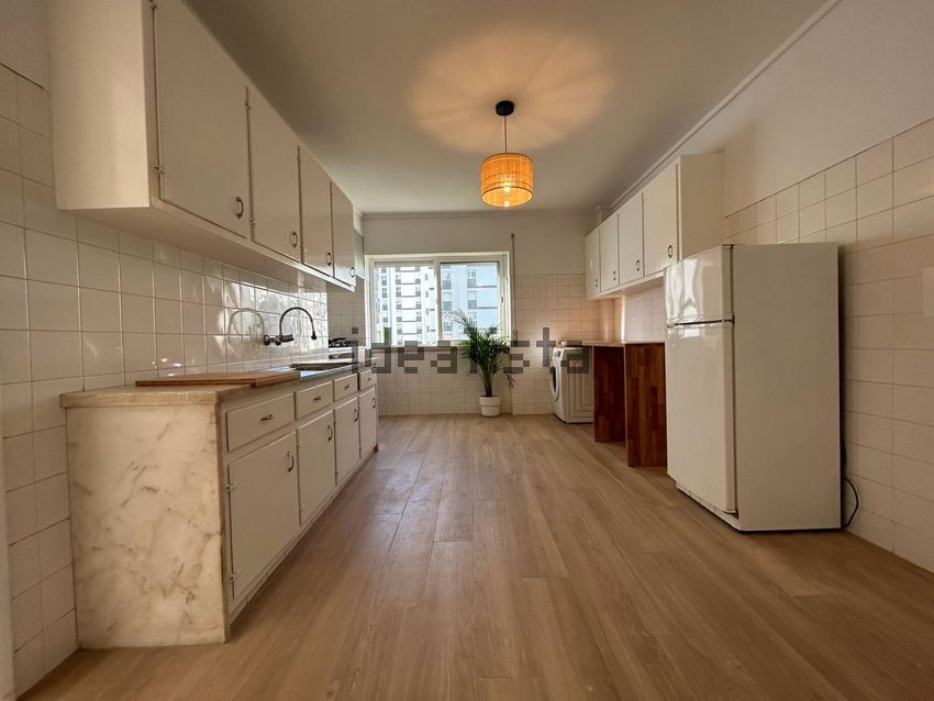 Apartamento T6+ à venda em Oeiras e São Julião da Barra, Paço de Arcos e Caxias, Oeiras — foto 18