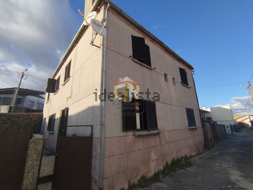 Moradia T4 em Fóios, €69.900