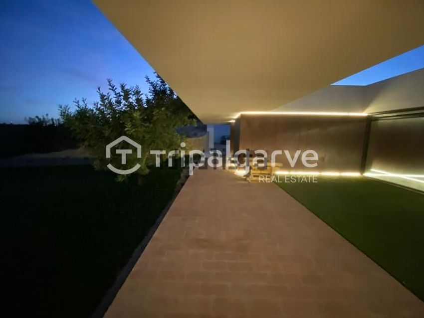 Moradia T4 à venda em Santa Bárbara de Nexe, Faro — foto 33