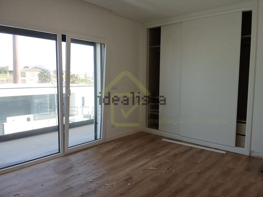 Moradia T4 à venda em Santa Bárbara, Lourinhã — foto 17