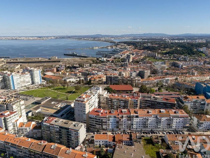 Apartamento T4 à venda em Almada, Cova da Piedade, Pragal e Cacilhas, Almada — foto 30