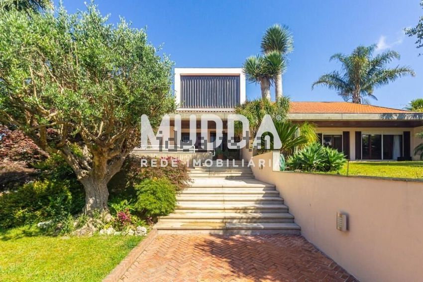 Moradia T5 em Mozelos, €938.000