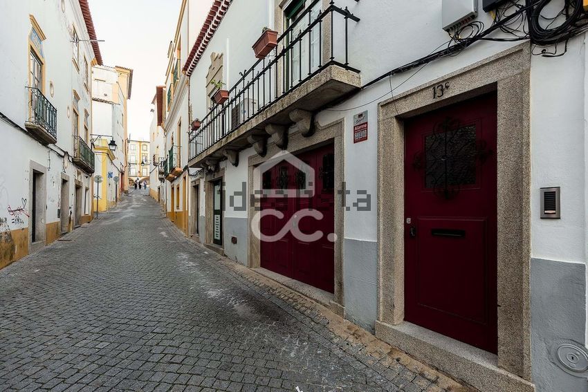 Moradia T6+ à venda em Évora (São Mamede, Sé, São Pedro e Santo Antão), Évora — foto 2