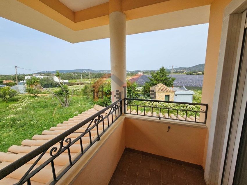 Moradia T3 à venda em Santa Bárbara de Nexe, Faro — foto 23