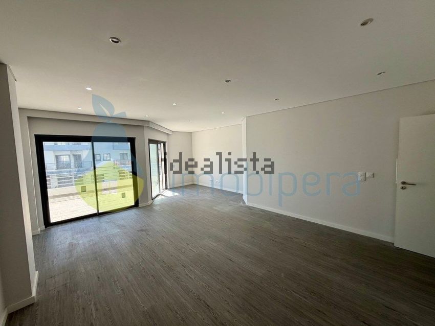 Apartamento T3 à venda em Quelfes, Olhão — foto 3