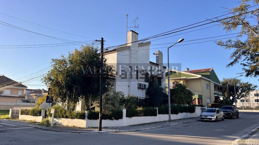 Moradia T4 à venda em Montijo e Afonsoeiro, Montijo — foto 4
