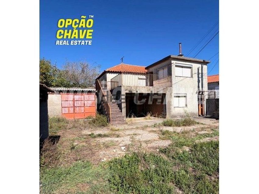 Moradia T2 em Cavernães, €150.000