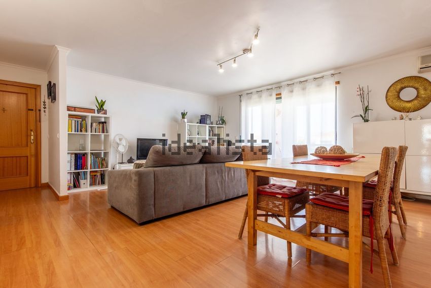 Apartamento T3 em Quinta do Anjo, €355.000