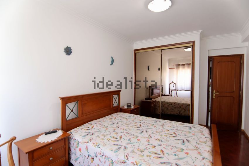 Apartamento T3 à venda em Mina de Água, Amadora — foto 9