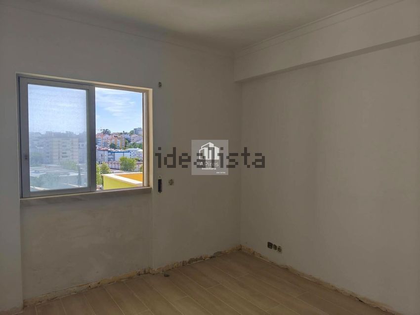 Apartamento T4 à venda em Charneca de Caparica e Sobreda, Almada — foto 14