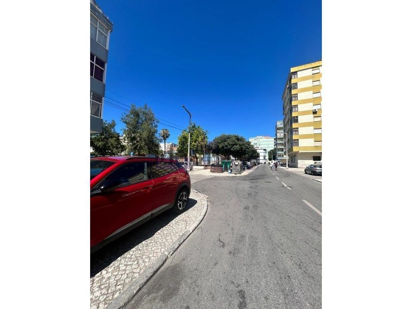 Apartamento T2 à venda em Amora, Seixal — foto 4