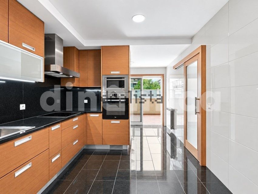 Apartamento T3 à venda em Vila Nova de Famalicão e Calendário, Vila Nova de Famalicão — foto 5