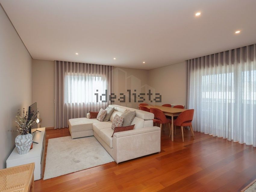 Apartamento T2 em Oliveira do douro, €367.500