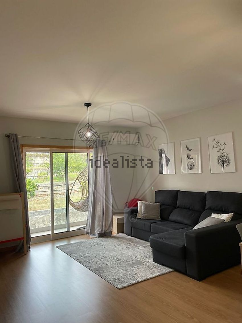 Apartamento T2 em Bustos, Troviscal e Mamarrosa, €235.000