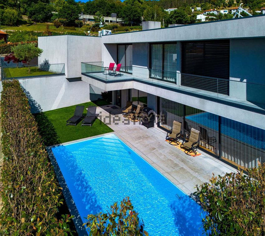 Moradia T3 em Pinheiro, €595.000