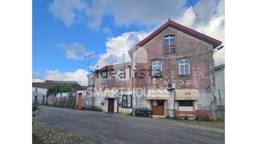 Moradia T3 em Mouronho, €84.000