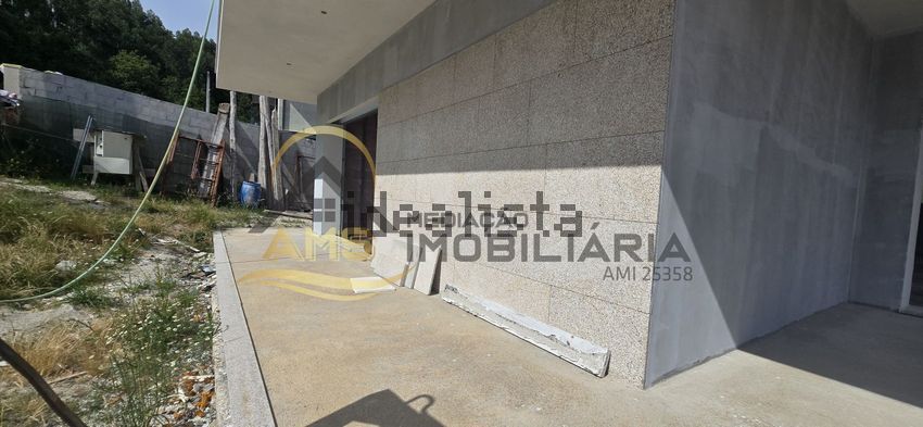 Moradia T4 à venda em Revelhe, Fafe — foto 2