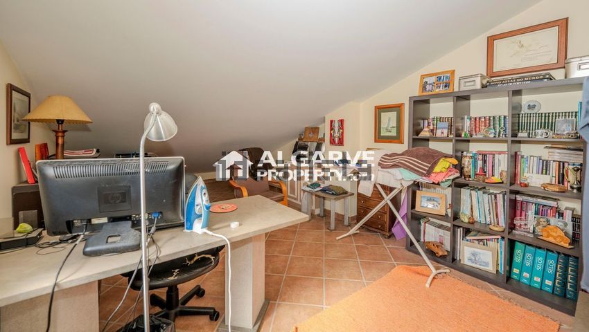 Moradia T3 à venda em Quelfes, Olhão — foto 36