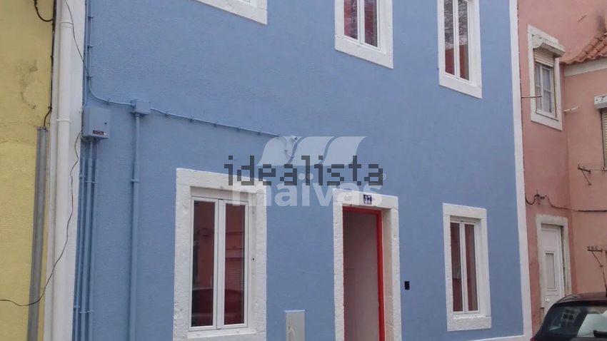 Apartamento T1 em Ajuda, €327.000