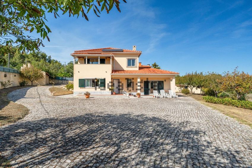 Moradia T4 à venda em Sintra (Santa Maria e São Miguel, São Martinho e São Pedro de Penaferrim), Sintra — foto 2