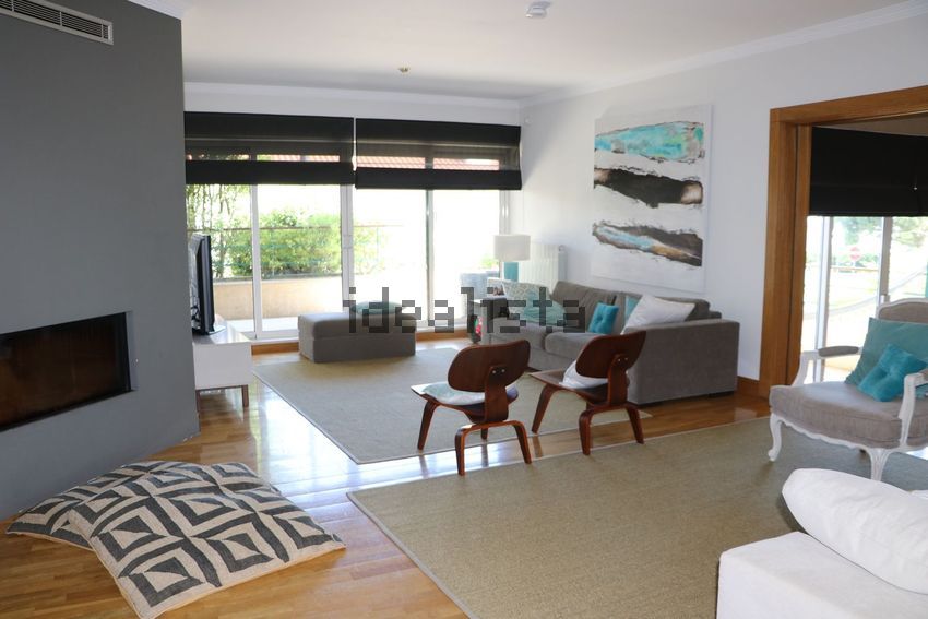 Apartamento T4 à venda em Belas, €895.000